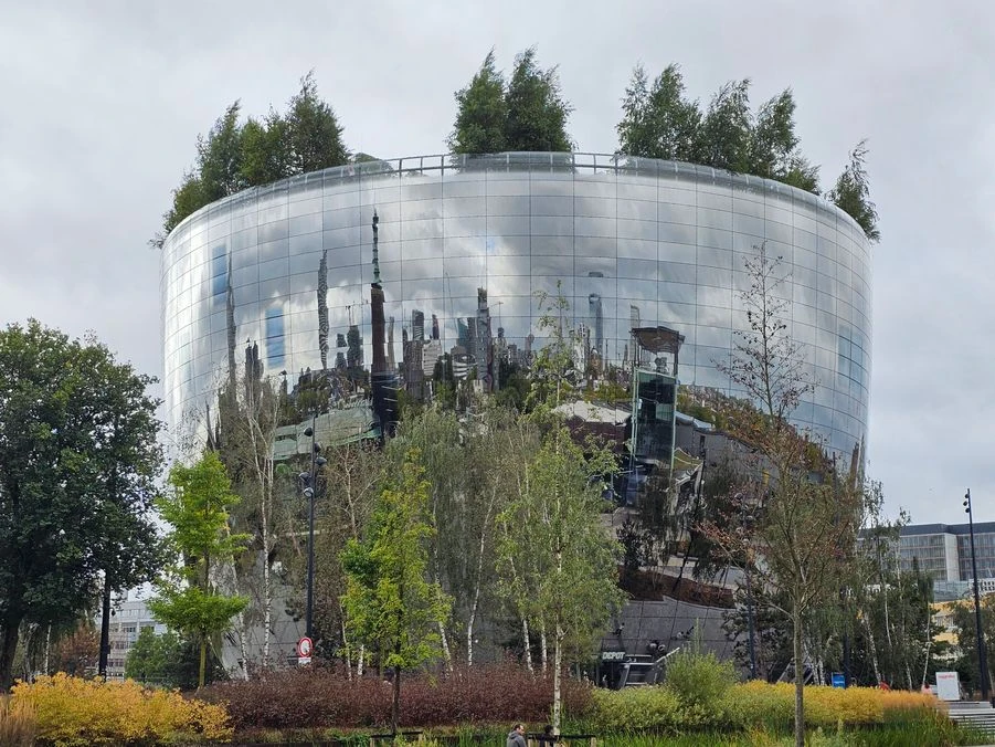 Le Depot Boijmans Van Beuningen, vu depuis l’ouest.