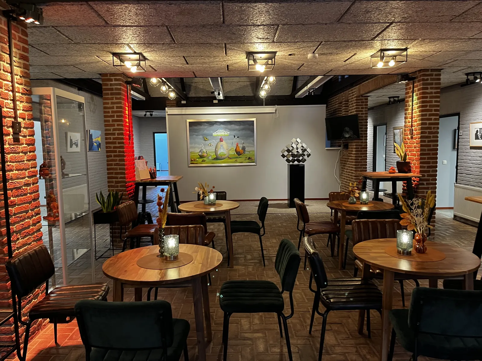 Seating area of the culture café at Museum Thijnhof