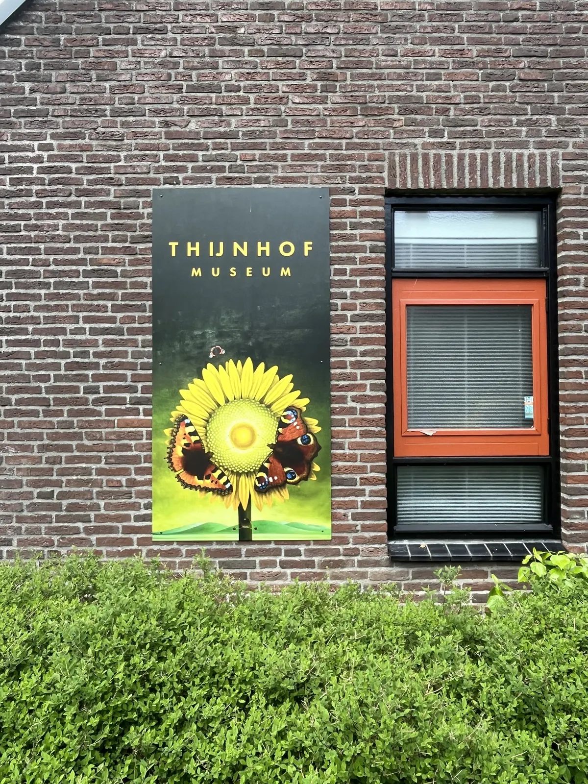 Museum Thijnhof façade and window in Coevorden