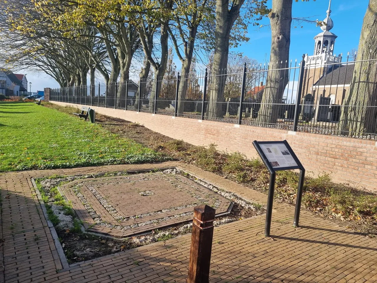 Luchtwachttoren uit de Koude Oorlog op Urk