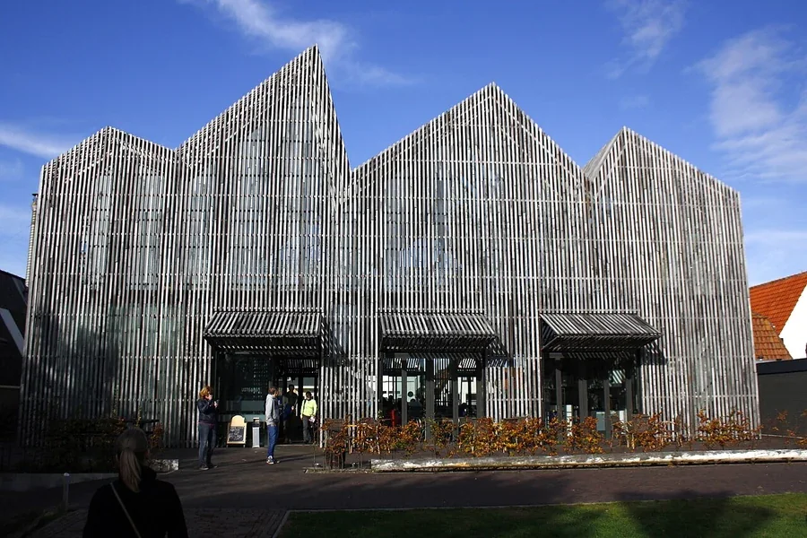 Hauptgebäude des Museums Kaap Skil auf Texel.